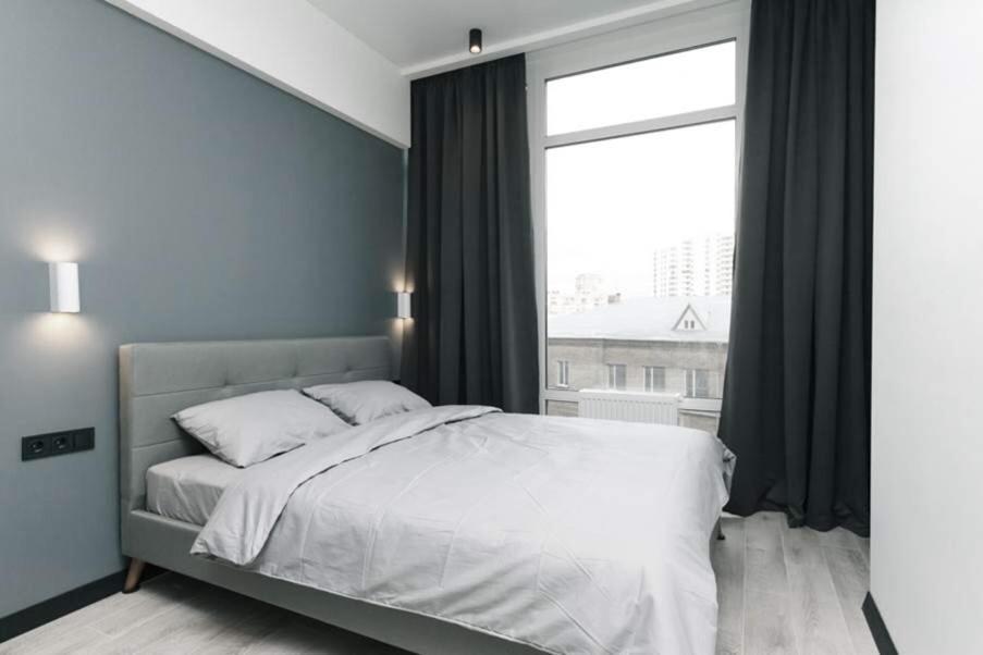 Hotrent Pechersk Lesy 20/22 Kiev Eksteriør billede